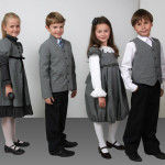 Волчанским школьникам бесплатно выдадут школьную форму