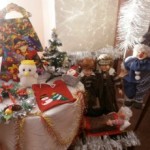 В волчанском музее можно увидеть новогодние игрушки, открытки и пейзажи из прошлого