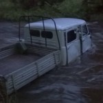 «Мы сами доставали тело». Жители Волчанска обвинили МЧС в нежелании искать утонувшего работника УВЗ