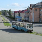 В Волчанске на дорогах будет новый асфальт вместо щебня и ям