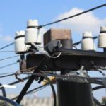 В Волчанске кабель срезают 