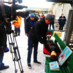 Соревнования начались. Один из этапов - оказание первой медицинской помощи условному пострадавшему