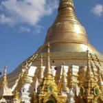 Золоченые макушки сияют на солнце